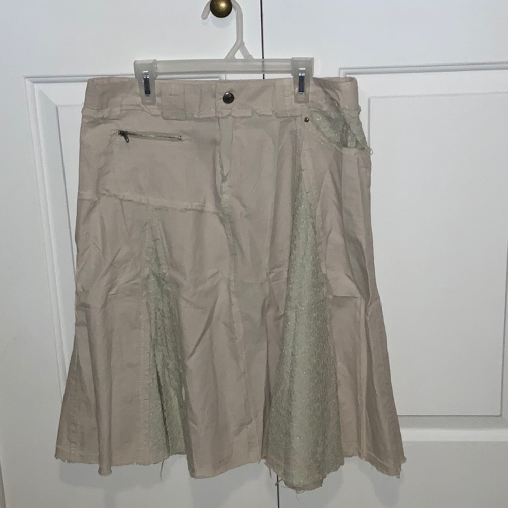 Very cute, western feel, Feline skirt.